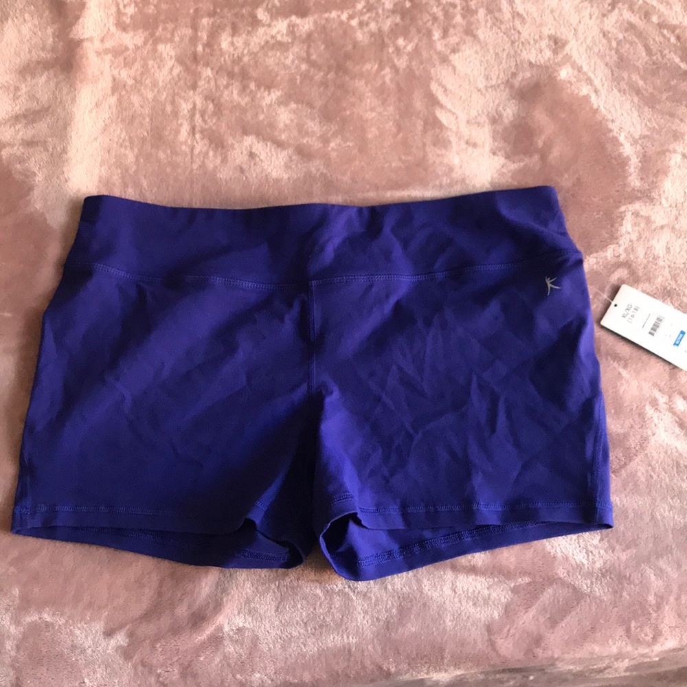⭐️⭐️⭐️Danskin Purple XL Workout Shorts - NWT